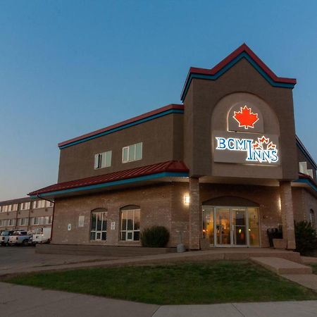 Bcm Inns Fort Mcmurray - Downtown Bagian luar foto