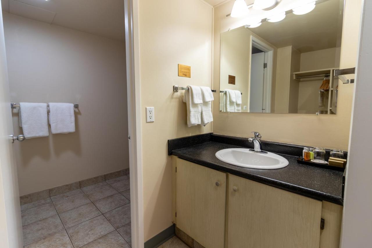 Bcm Inns Fort Mcmurray - Downtown Bagian luar foto