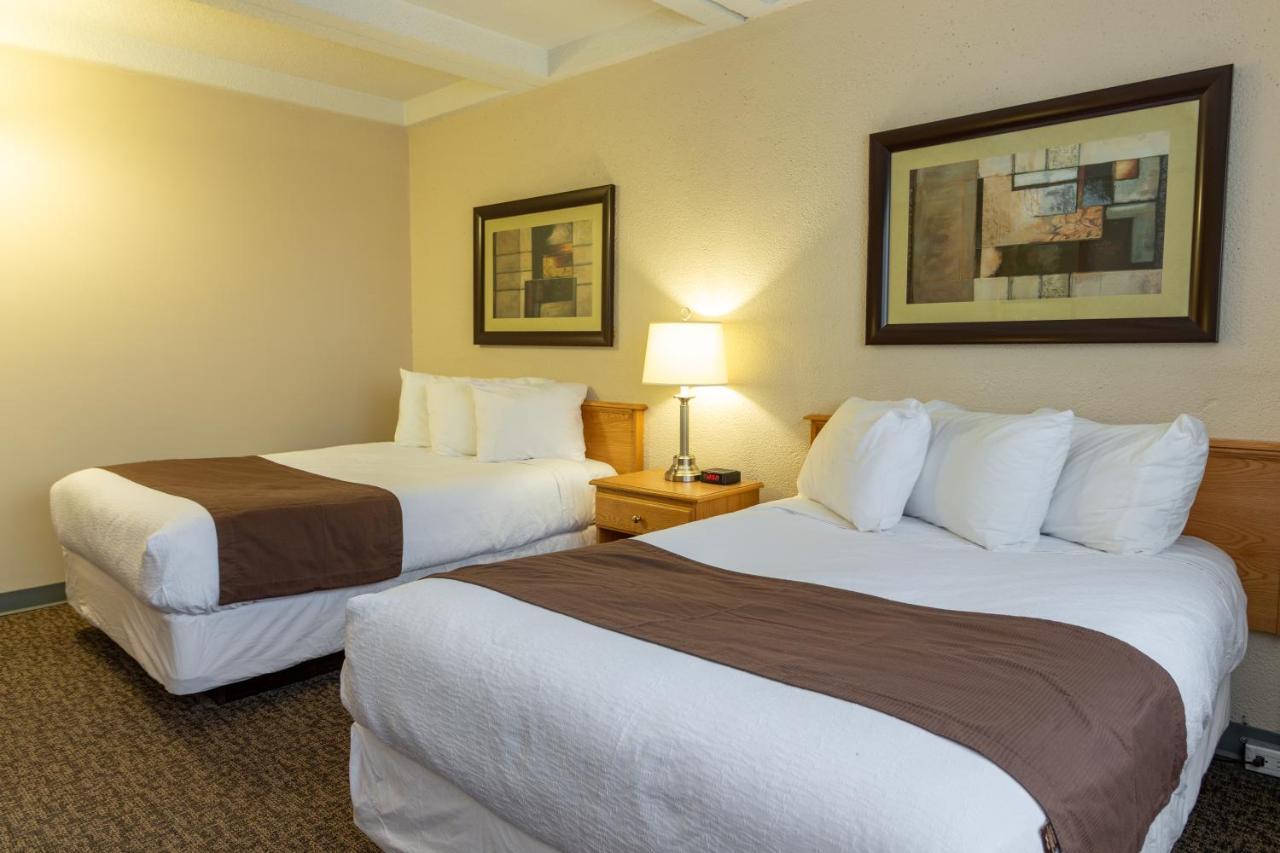 Bcm Inns Fort Mcmurray - Downtown Bagian luar foto