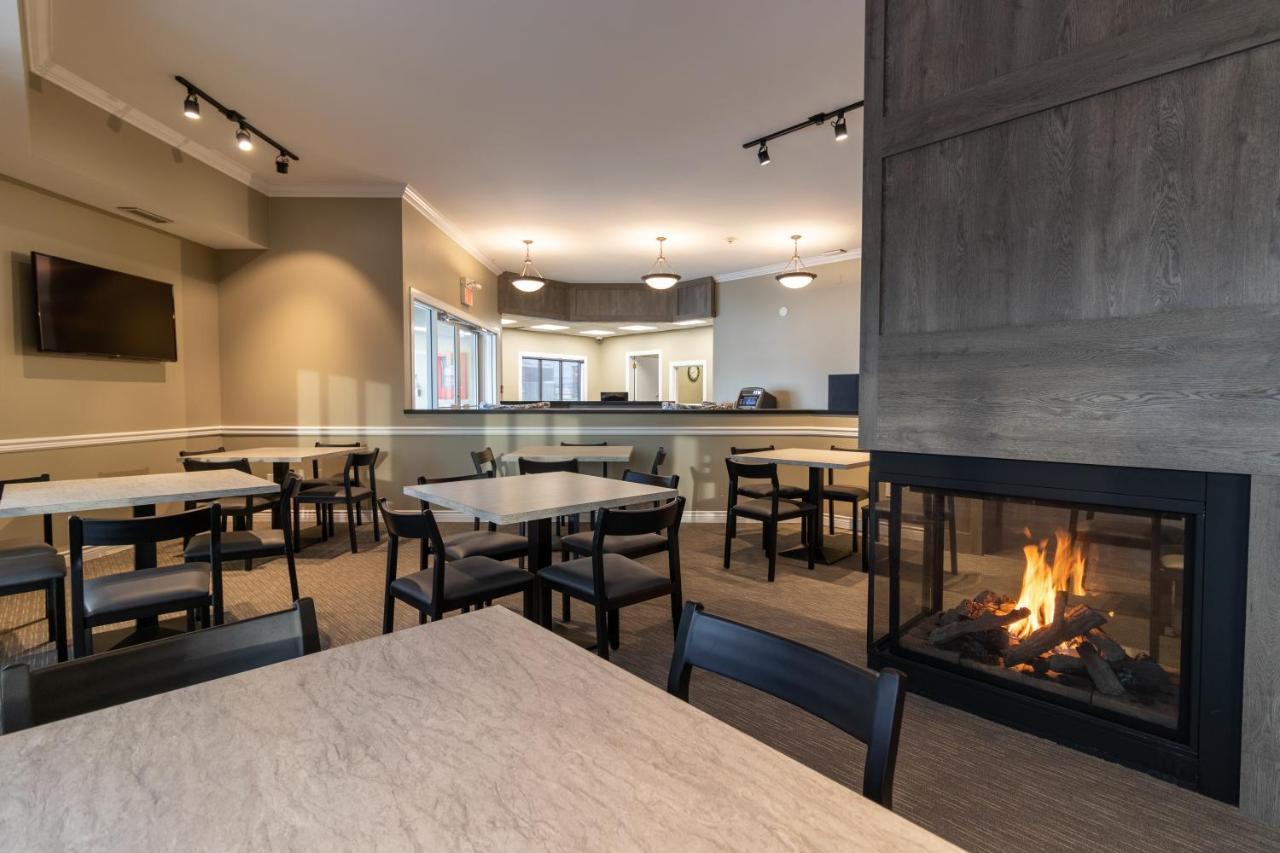 Bcm Inns Fort Mcmurray - Downtown Bagian luar foto