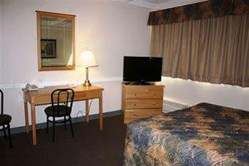 Bcm Inns Fort Mcmurray - Downtown Bagian luar foto