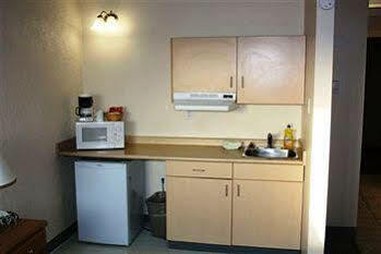 Bcm Inns Fort Mcmurray - Downtown Bagian luar foto