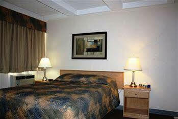 Bcm Inns Fort Mcmurray - Downtown Bagian luar foto